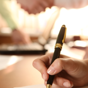 Reserva de Hora: Asesoría Legal para Pymes, Deudas y Contratos