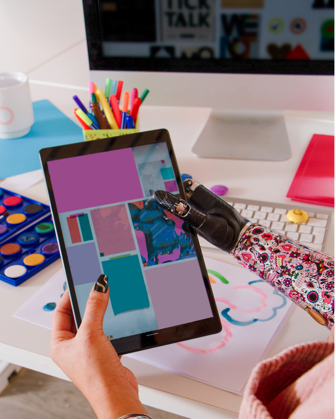 Pack de Diseño Gráfico: 10 Imágenes para Redes Sociales